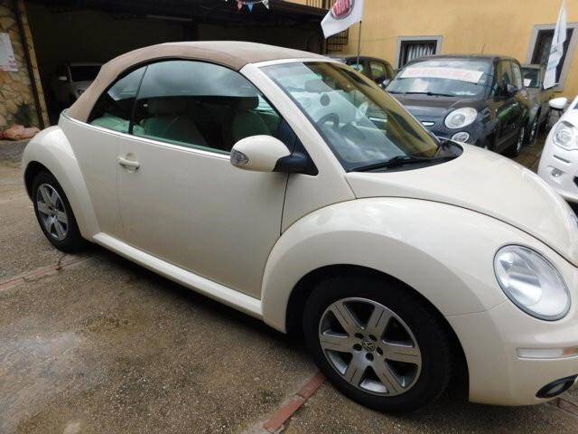 Volkswagen New Beetle 1.9 TDI 105CV Cabrio Lim. Red Edt.