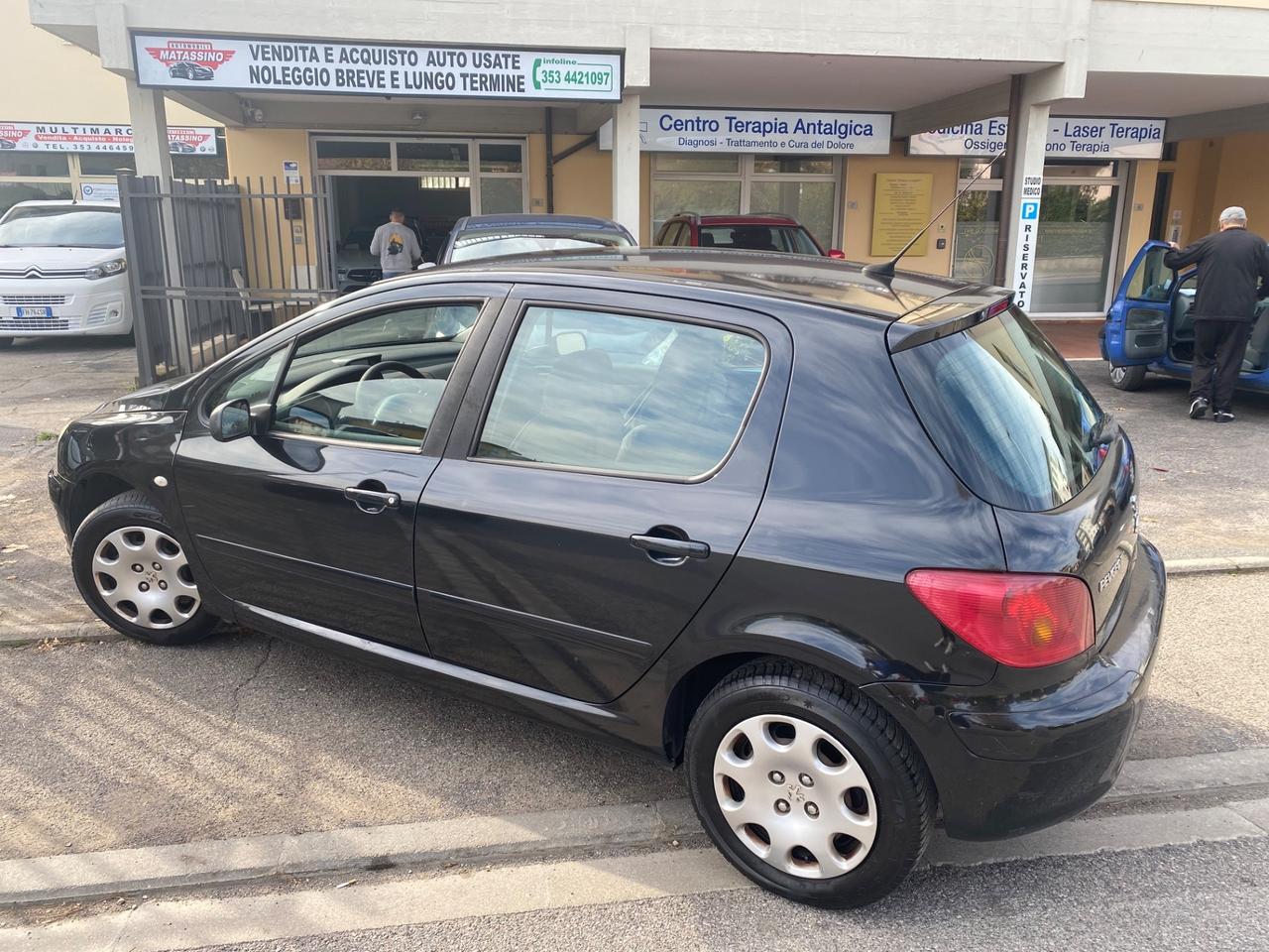 Peugeot 307 2.0 disel 5p. XR