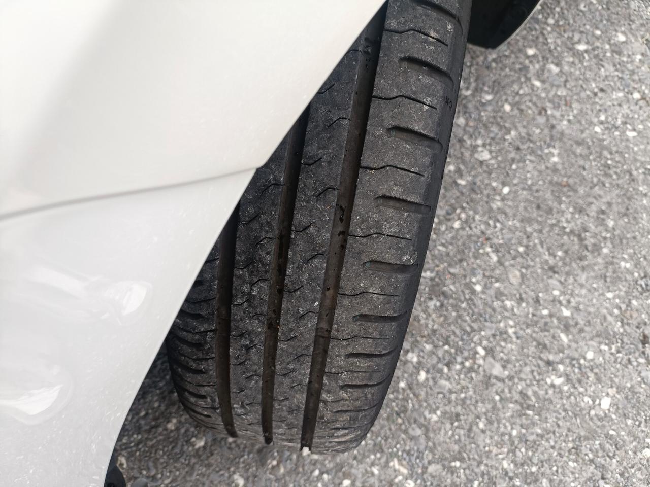 Peugeot 108 VTi 72 S&S 5 porte Allure