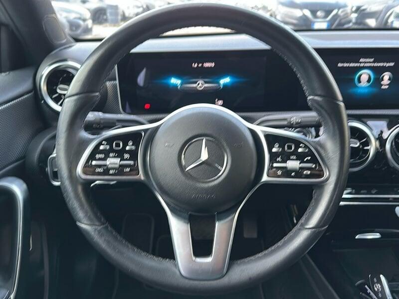 Mercedes-Benz Classe A A 180 d Automatic Sport