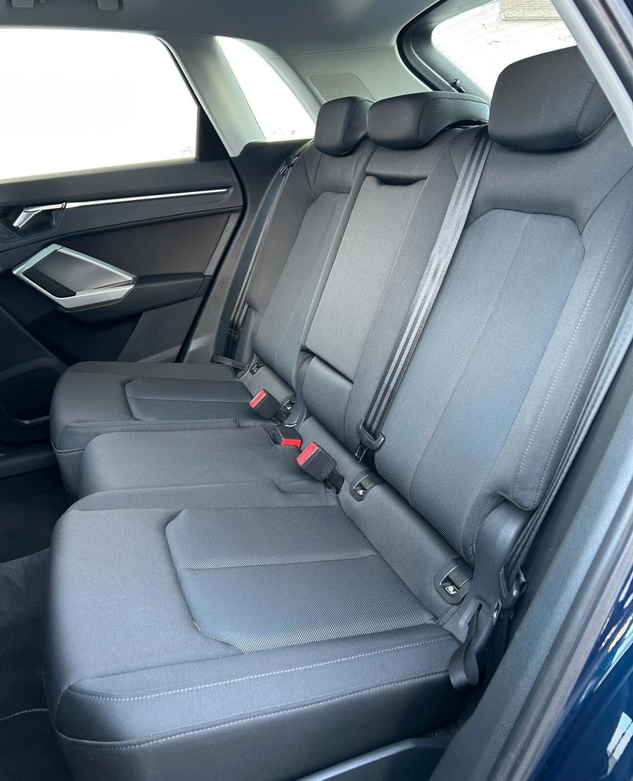 Audi Q3 45 TFSI quattro S tronic
