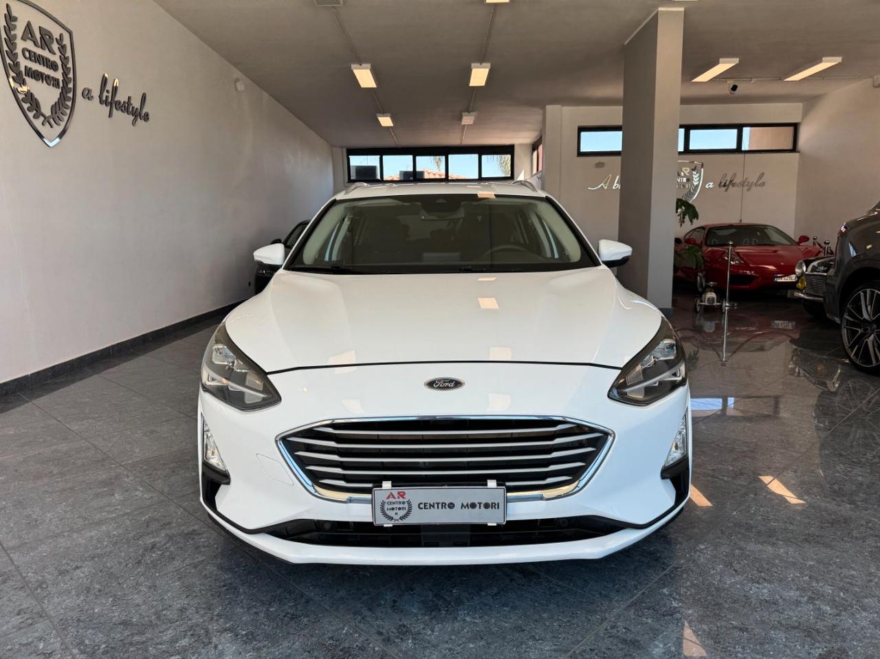 Ford Focus Station Wagon SW 1.5 Tdci 120cv N1 Autocarro 5 Posti Full