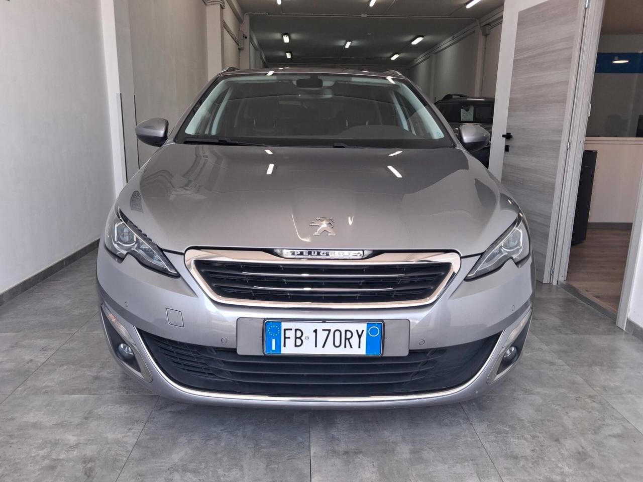 Peugeot 308 BlueHDi 150 S&S SW Business