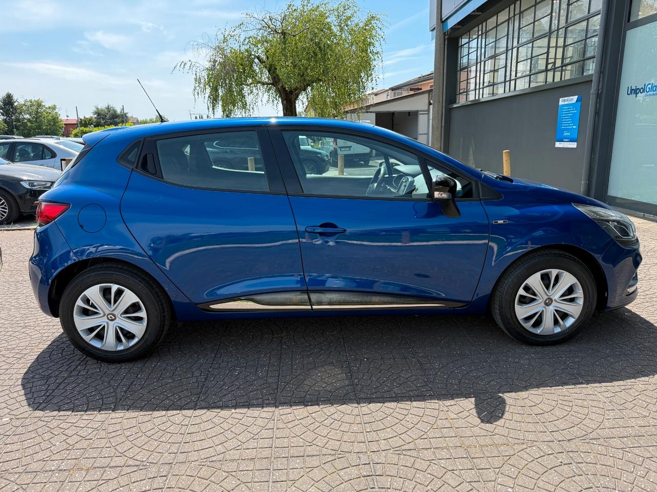 Renault Clio dCi 8V 75 CV 5 porte Moschino Intens