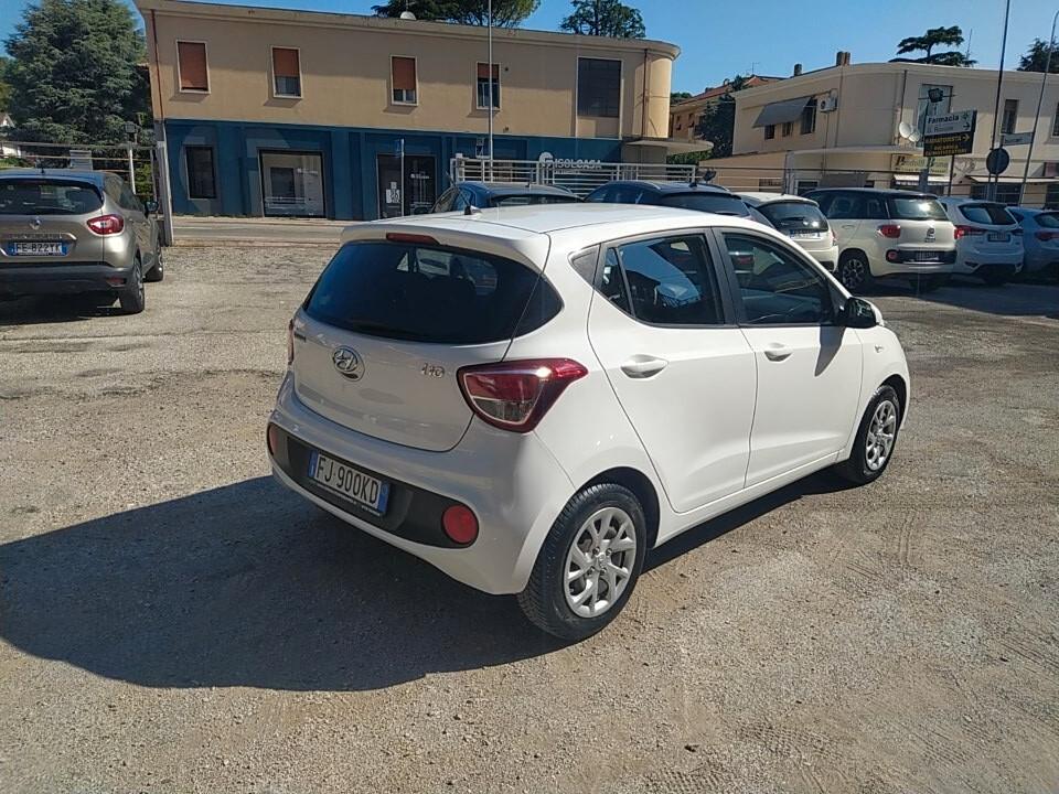 Hyundai i10 1.0 MPI Style A/T Neopatentati