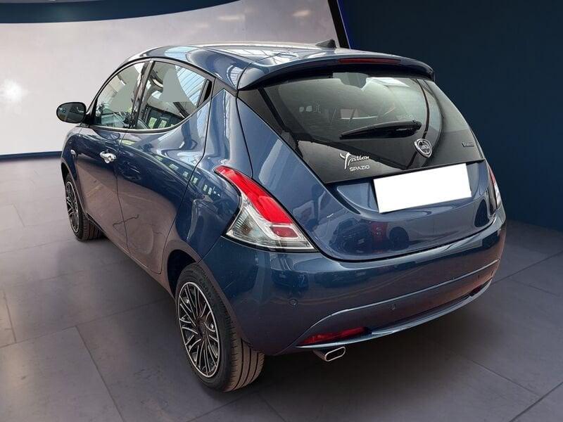 Lancia Ypsilon III 2021 1.0 firefly hybrid Gold s&s 70cv