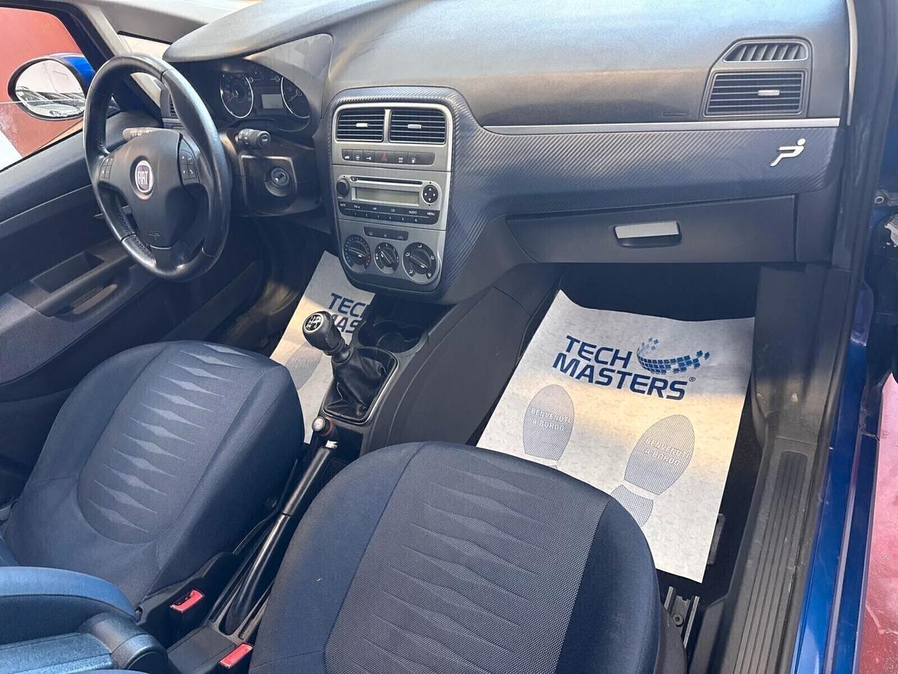 Fiat Grande Punto 1.4 5 porte Dynamic Natural Power METANO APPENA REVISIONATO NEOPATENTATI