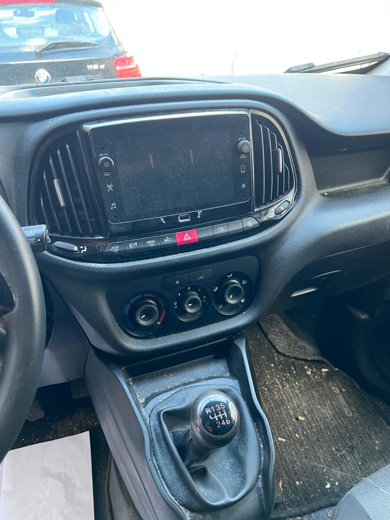 Fiat Doblo Lounge 1.6 Mjt 105 cv - da ripristinare (vedi descrizione)