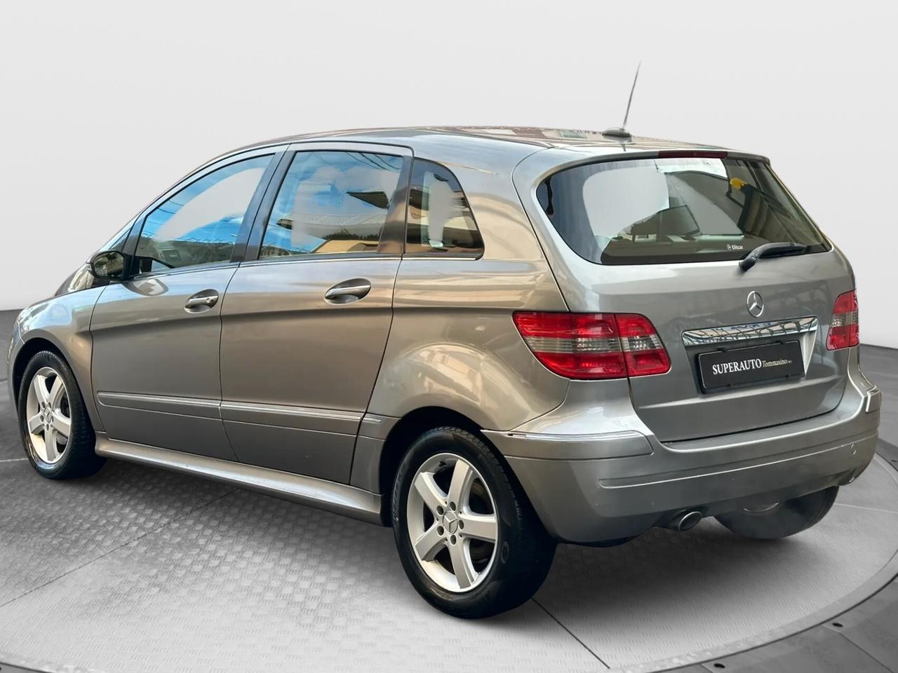 Mercedes benz B 180 CDI Sport Automatic