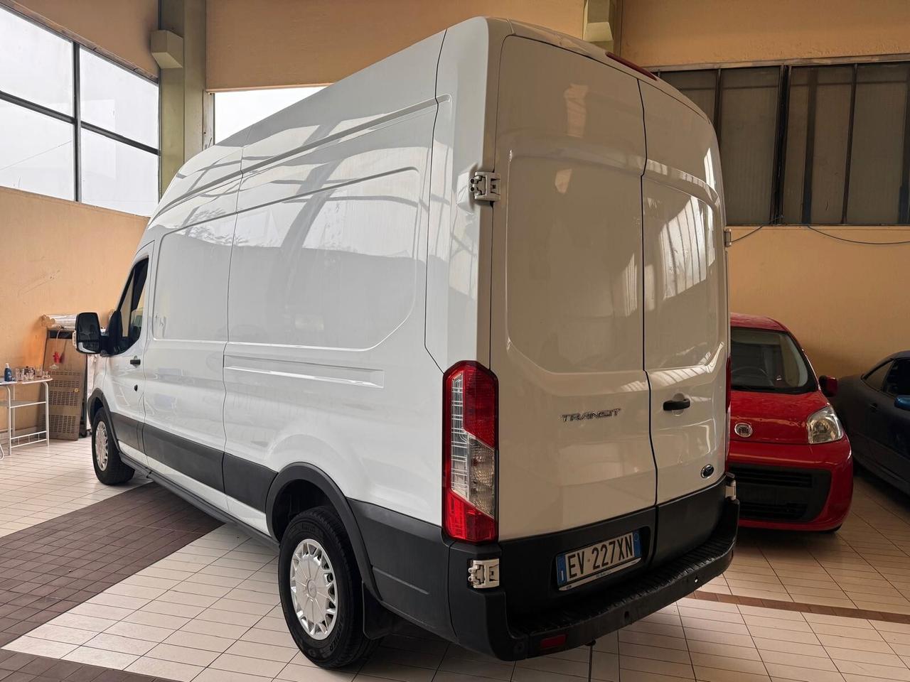 Ford Transit 2.2TDCi 125CV