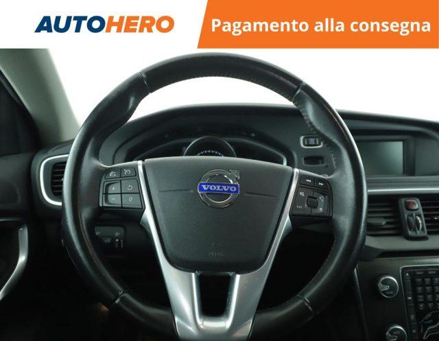 VOLVO V40 Cross Country D2 1.6 Momentum