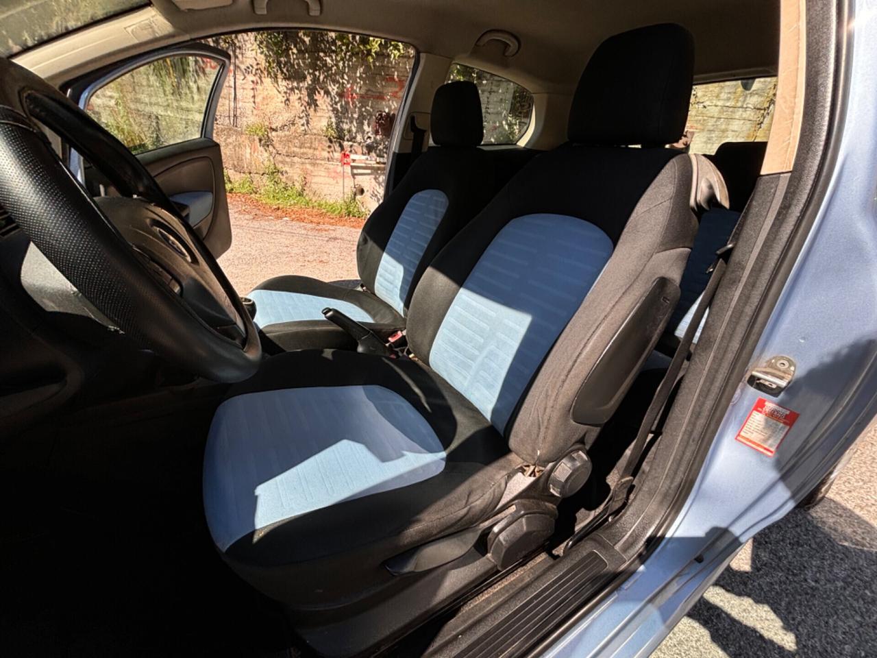 Fiat Grande Punto 1.4 Starjet 16V 3 porte Dynamic