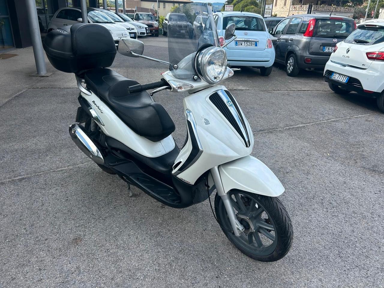 Piaggio Beverly 300 i.e. TOP