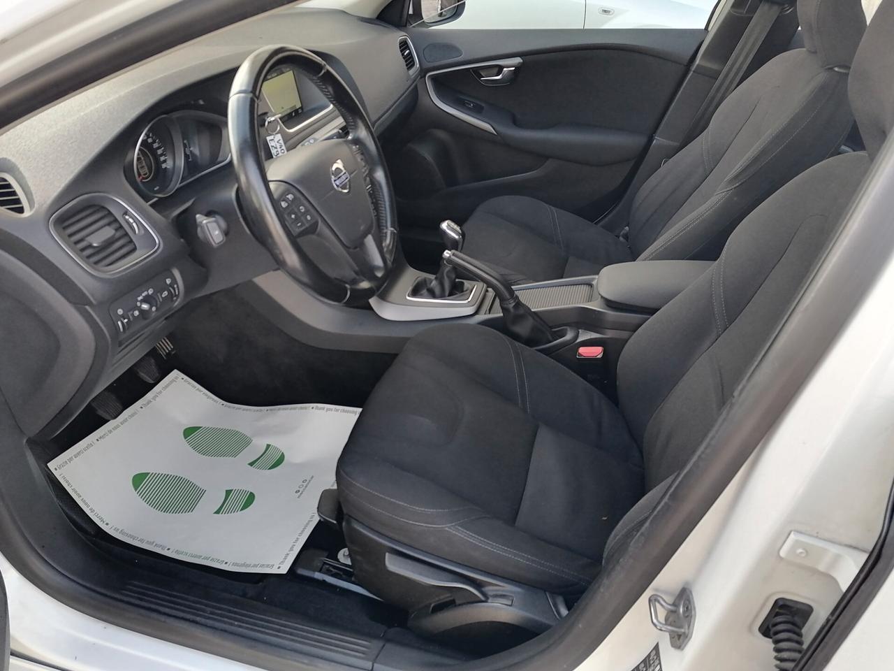 Volvo V40 D2 1.6 Momentum 115cv 2015