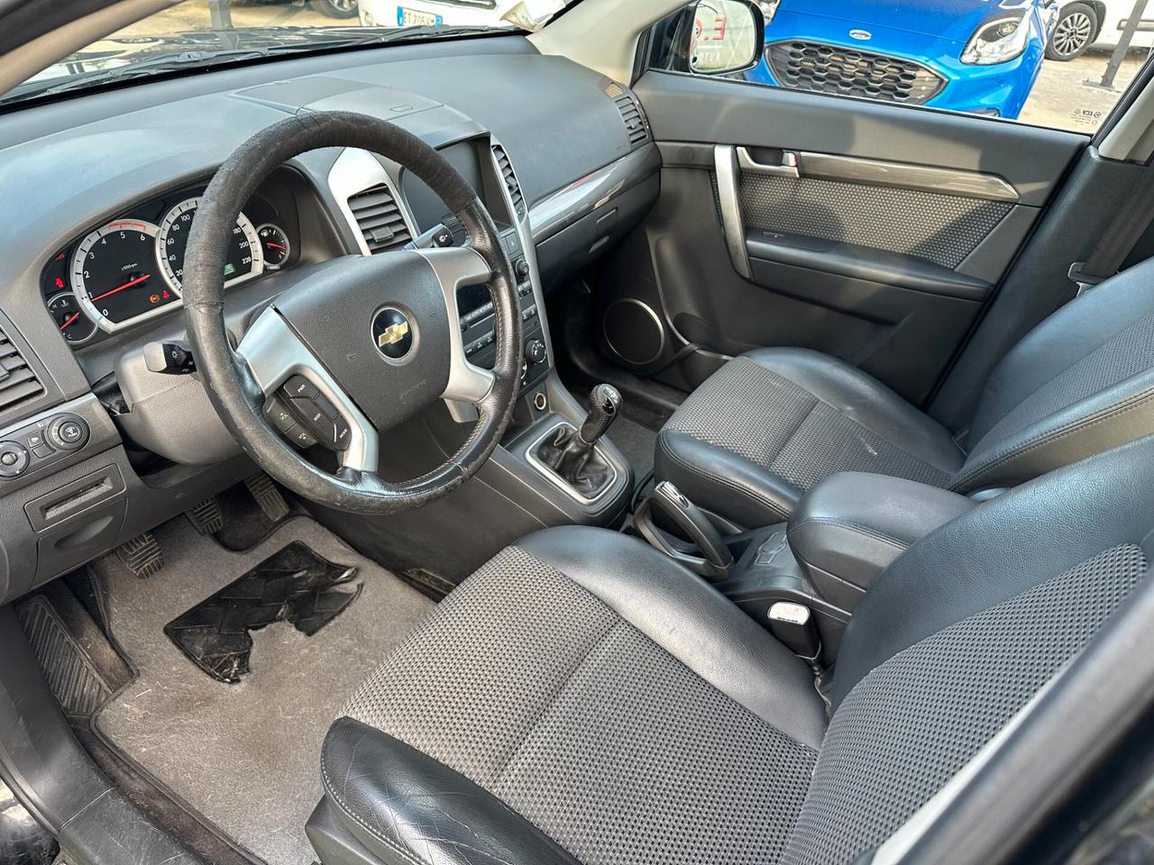 Chevrolet Captiva 2.0 VCDI*16V*LT*7 POSTI*PELLE*