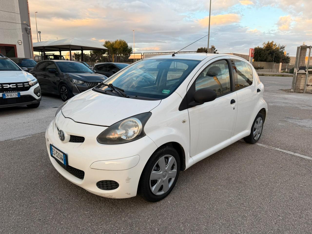 Toyota Aygo 1.0 12V VVT-i 5 porte Now