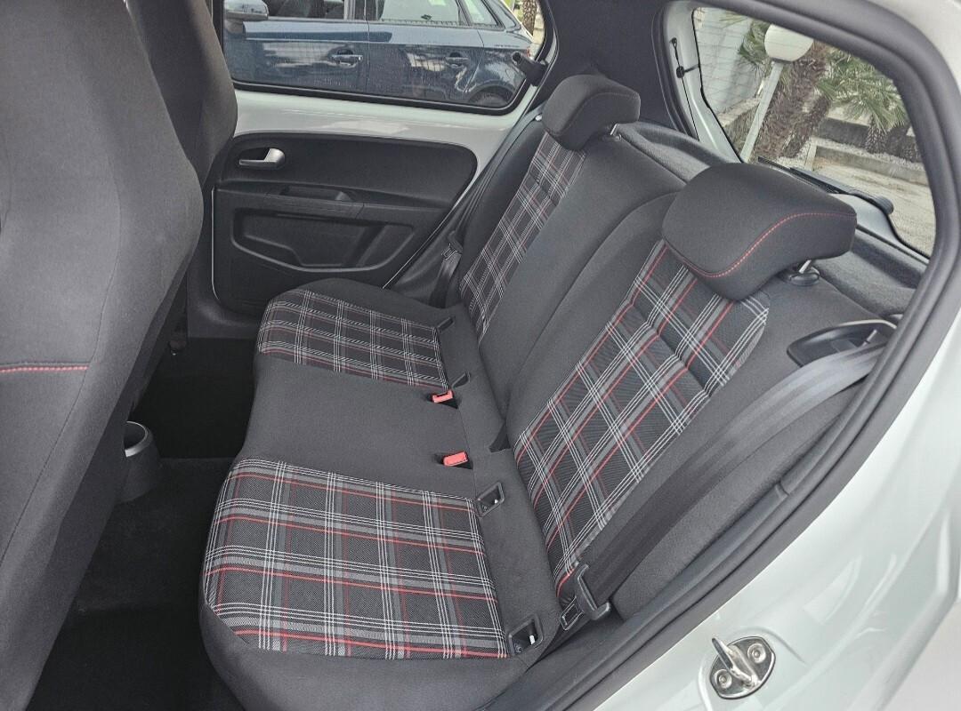 Volkswagen UP GTI 1.000CC 116CV/GO KART/STRAFULL