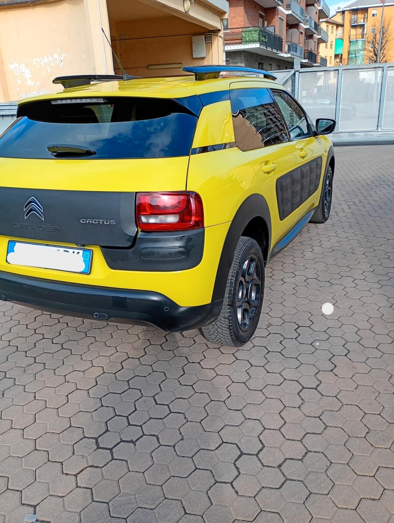 Citroen C4 BlueHDi CACTUS SHINE