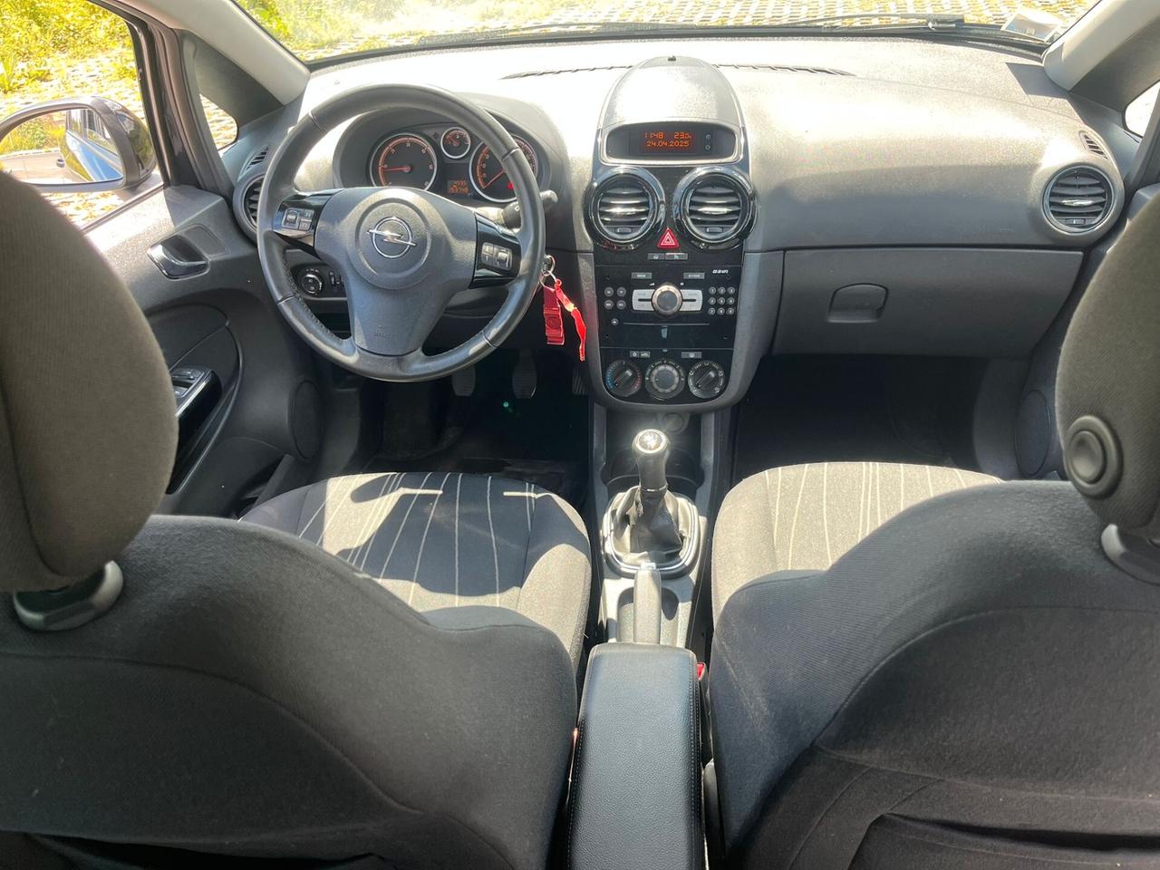 Opel Corsa 1.3CDTI NEOPATENTATI NUOVA 2010