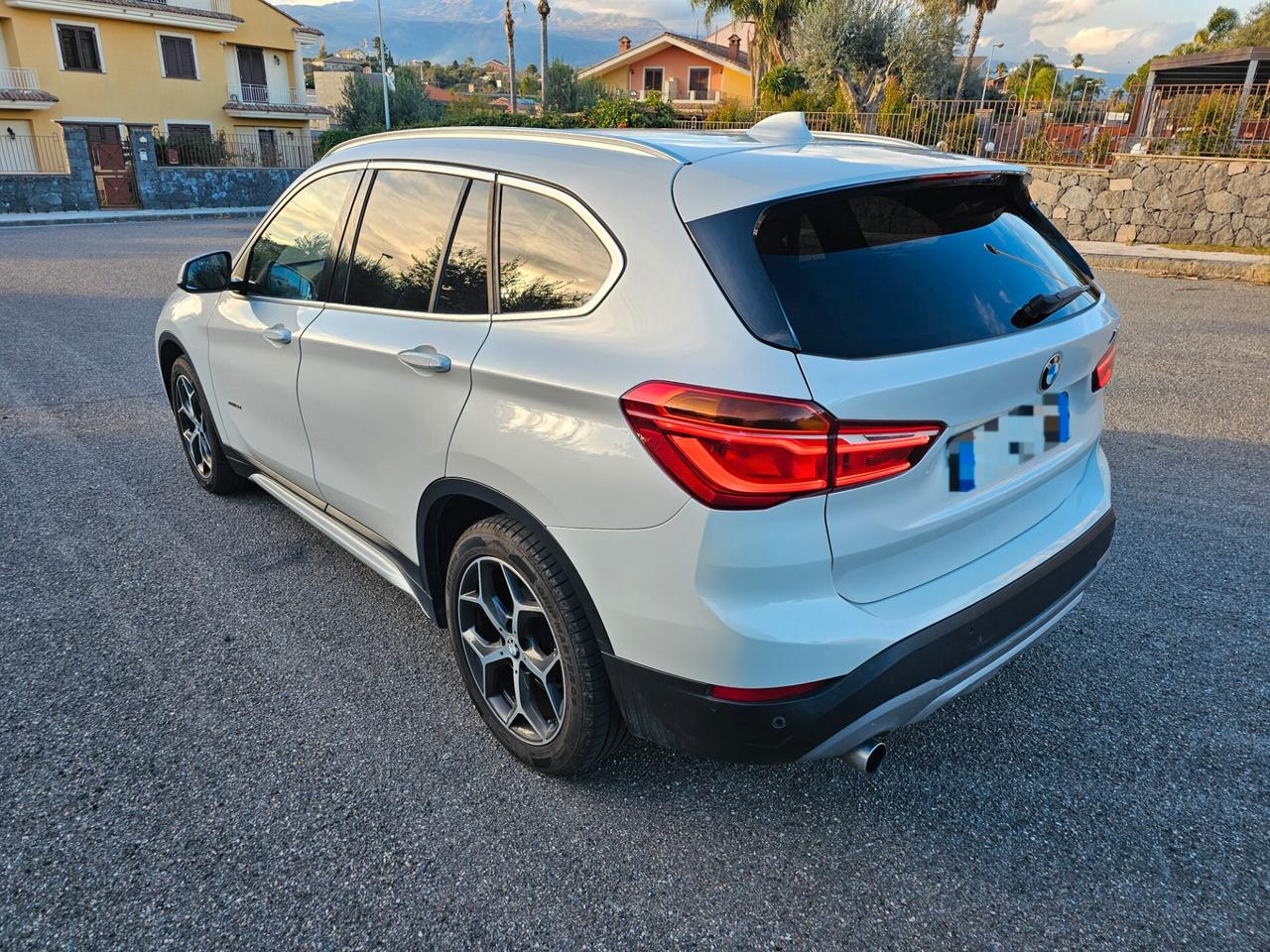 Bmw X1 xDrive18d xLine