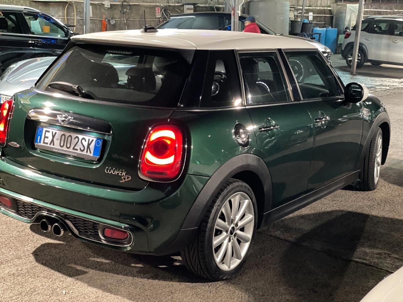 Mini Mini 2.0 Cooper SD 5 porte