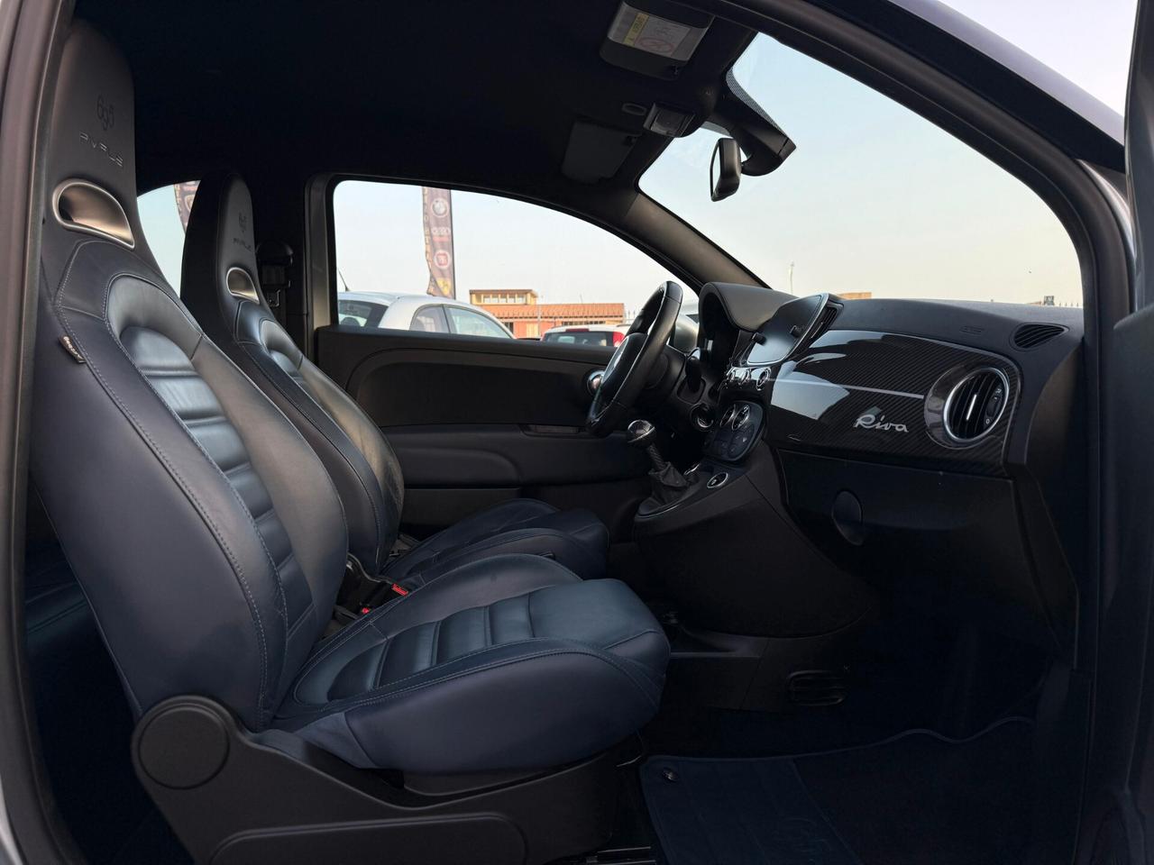 Abarth 695 1.4 Turbo T-Jet Rivale