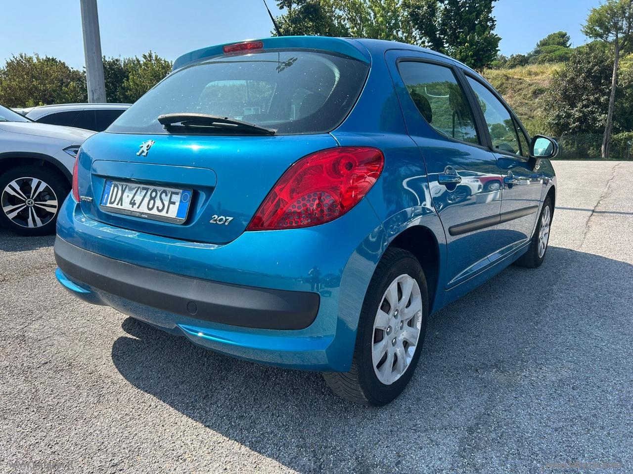 PEUGEOT 207 1.4 8V 75 CV 5p. Energie Sport ECO GPL