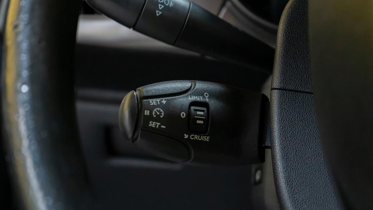Citroen C3 1.2 VTi 82 Exclusive PERMUTA