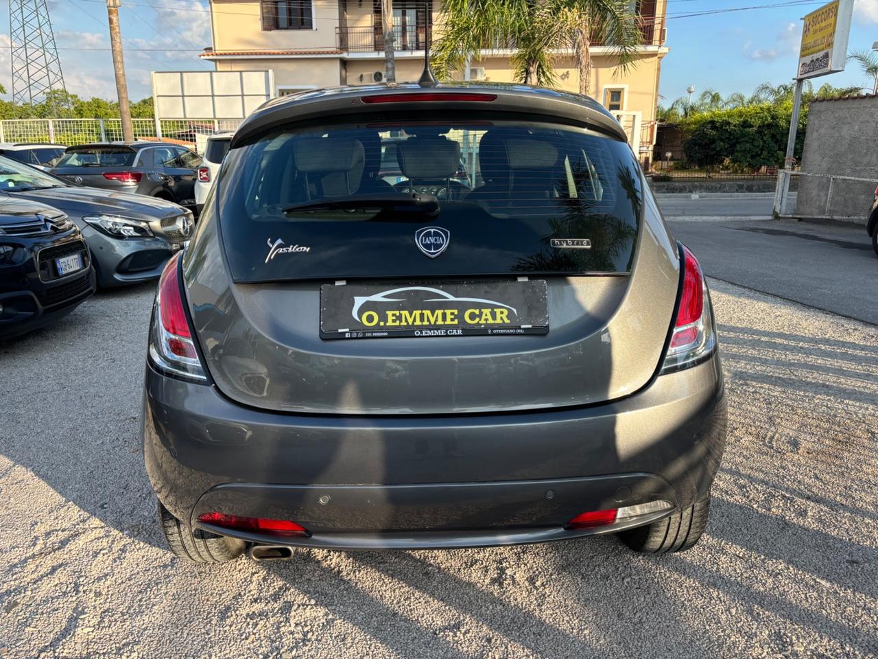 LANCIA YPSILON 1.0 HYBRID GOLD FULL OPTIONAL