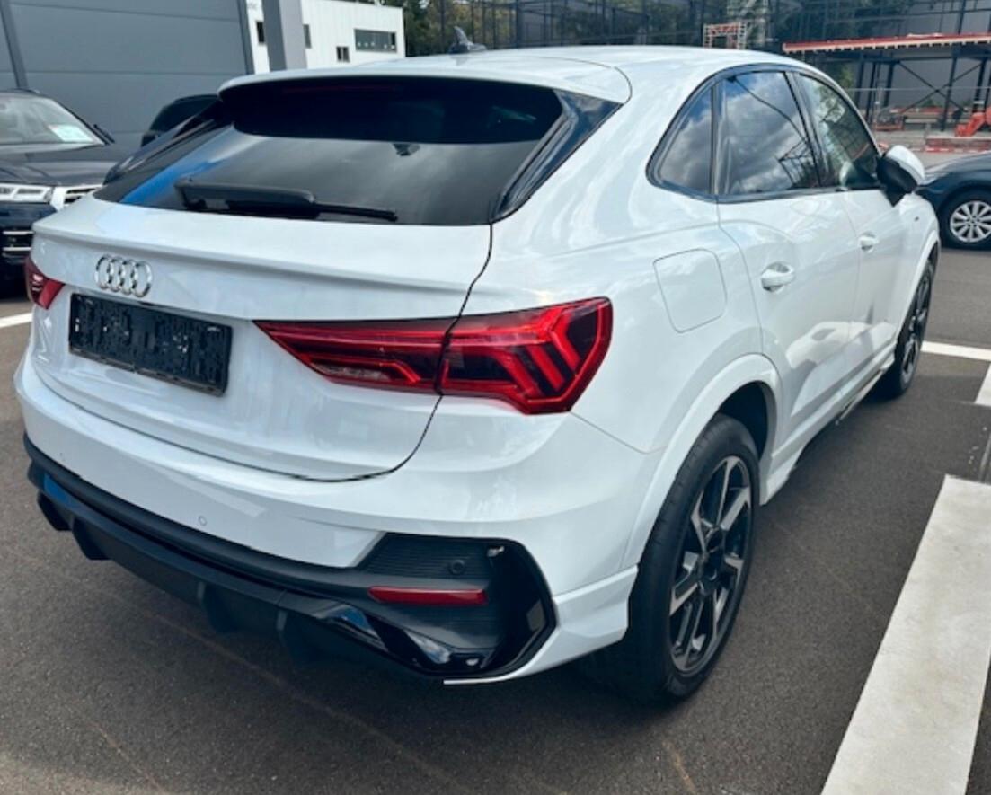 Audi Q3 SPB 35 TFSI S tronic S LINE PACK BLACK BANG E OLUFSUNESN CERCHI 19