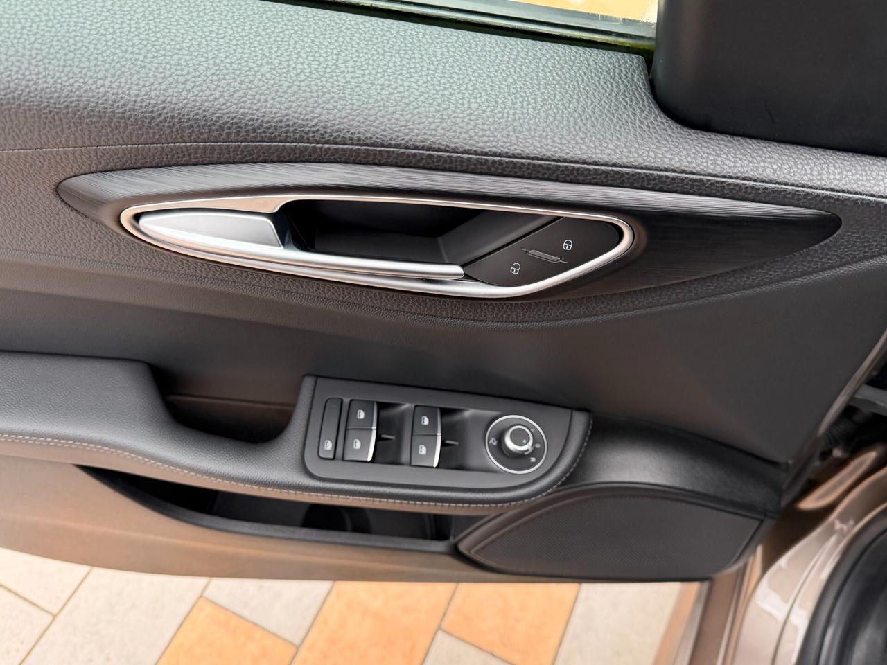 Alfa Romeo Giulia 2.2 TURBODIESL 180 cv. SUPER (Nav)