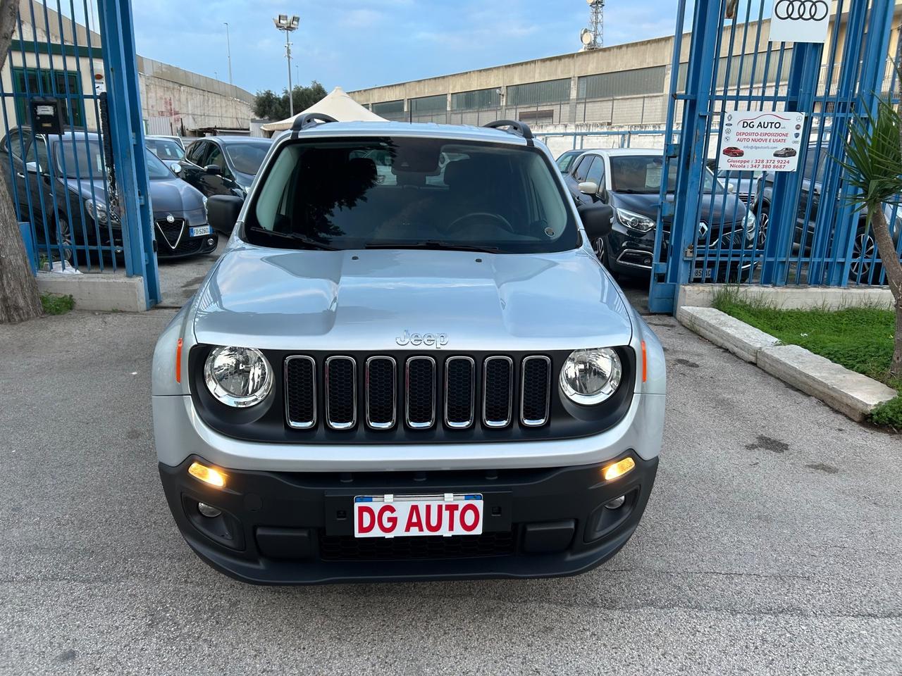 Jeep Renegade 1.6 Mjt 120 CV 2015 Navigatore