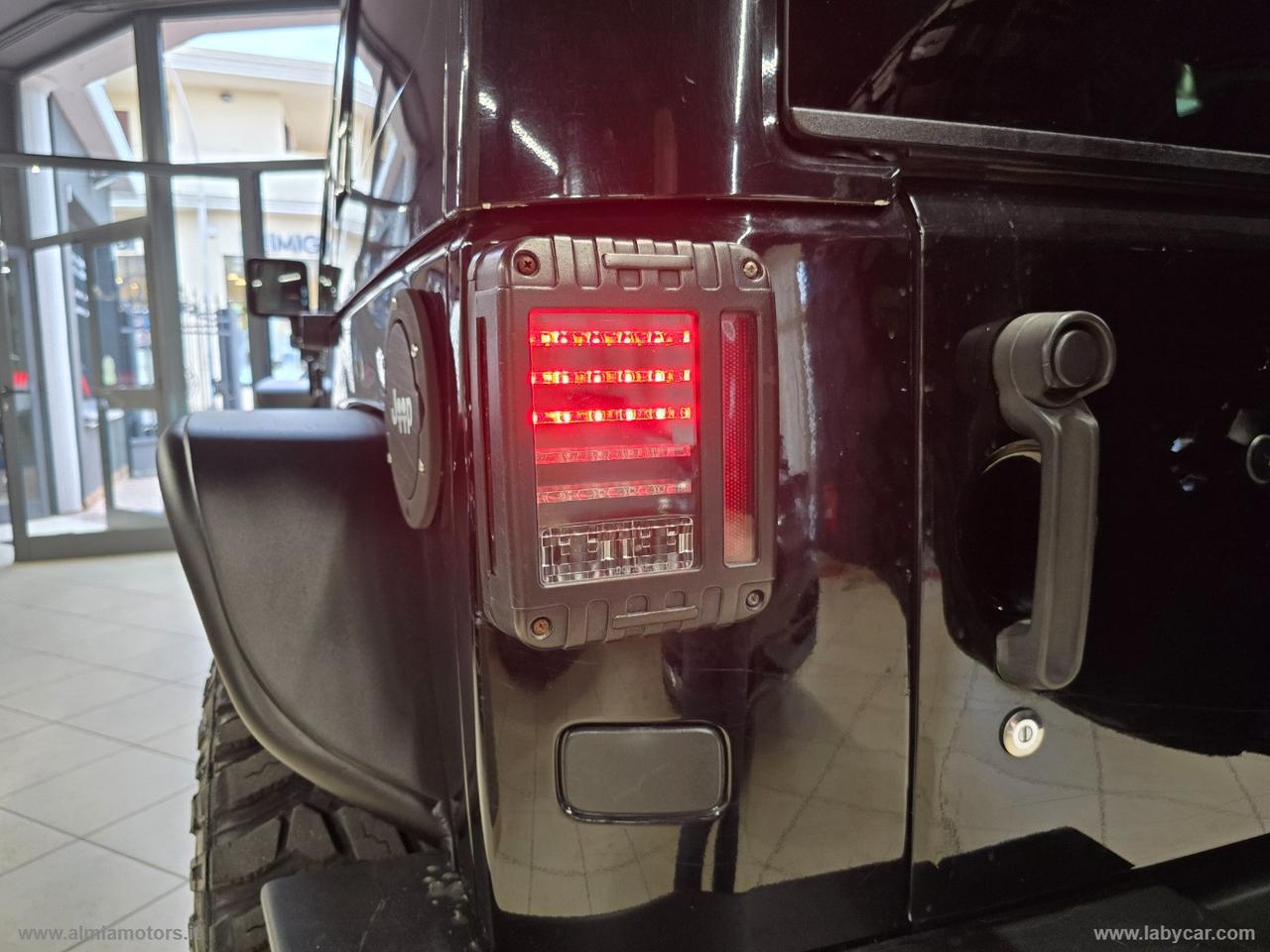 JEEP Wrangler Unlimited 2.8 CRD Rubicon