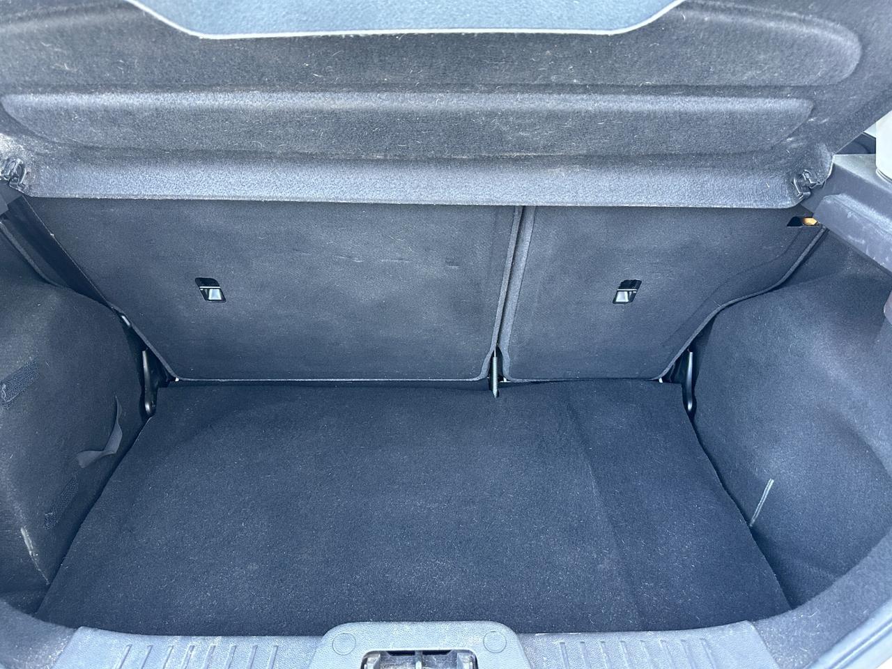 Ford Fiesta 1.4 5 porte GPL unico proprietario