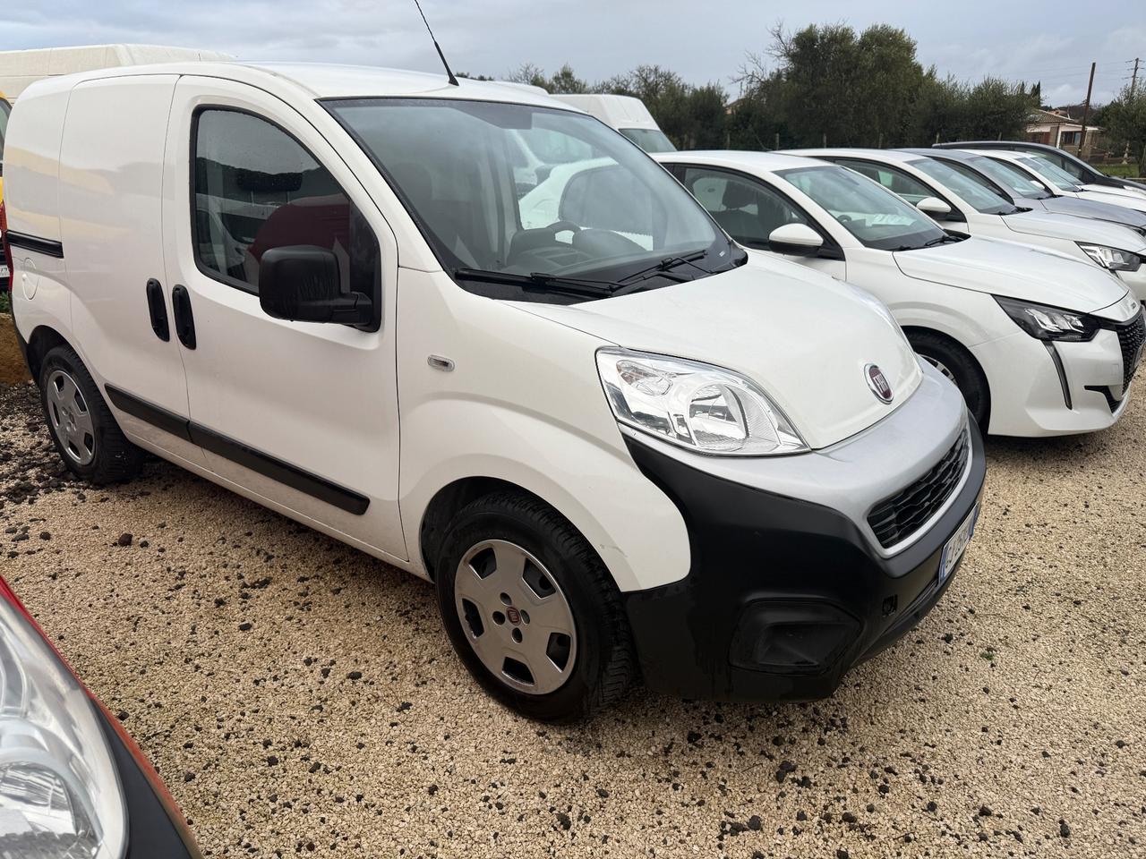 FIAT Fiorino 1.3 MJT 95CV APPLE CAR PLAY