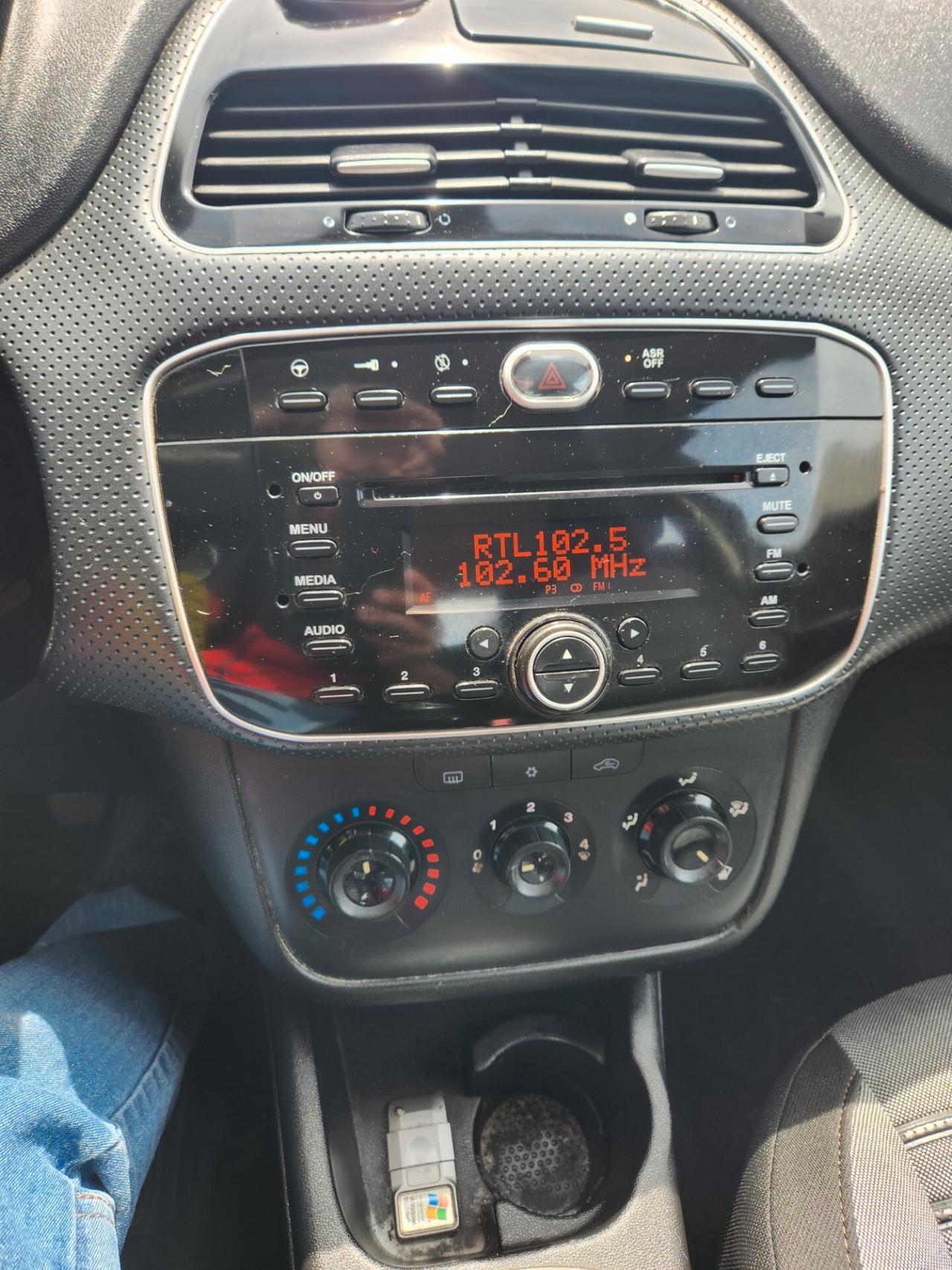 Grande Punto 1.3 MJT 75 CV x NEOPATENTATI
