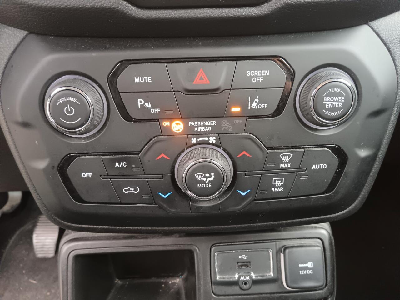 Jeep Renegade 1.6 Mjt 130 CV Longitude