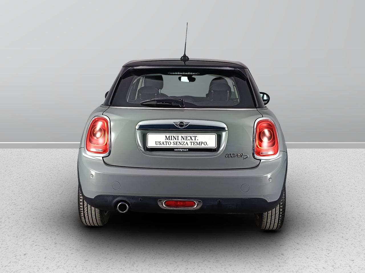 MINI Mini IV F55-F56 2014 - Mini 1.5 Cooper D Business 5p auto