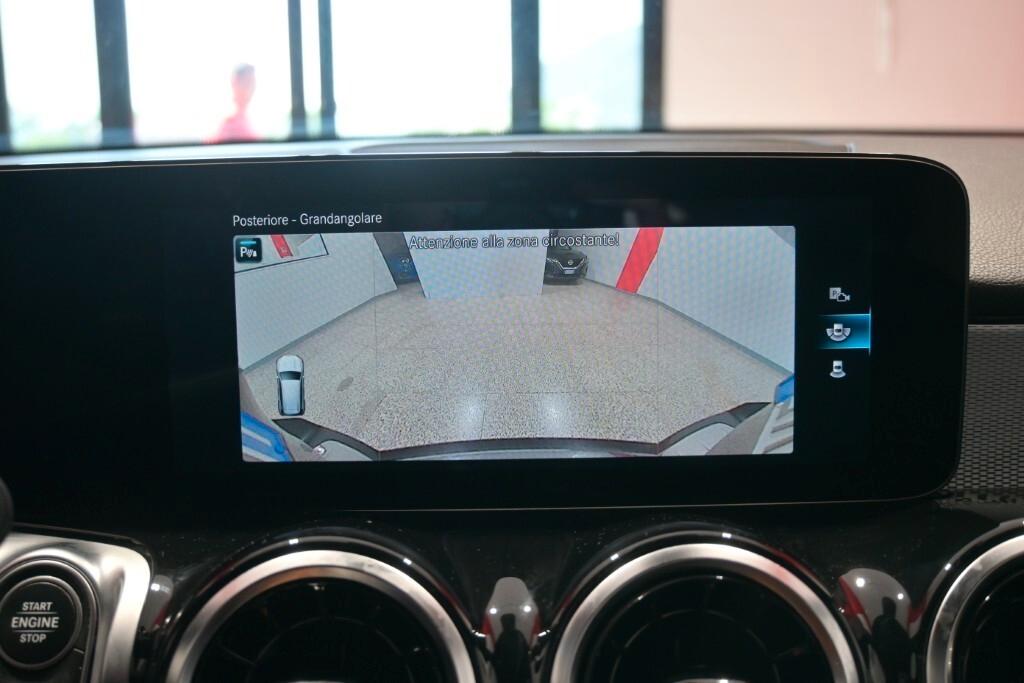 MERCEDES-BENZ GLB 200D 150CV AUTOMATIC BUSINESS EXTRA SPORT ( FARI LED - PELLE - CRUISE - NAVI PREMIUM - PARK ASSIST - TELECAMERA POST. )