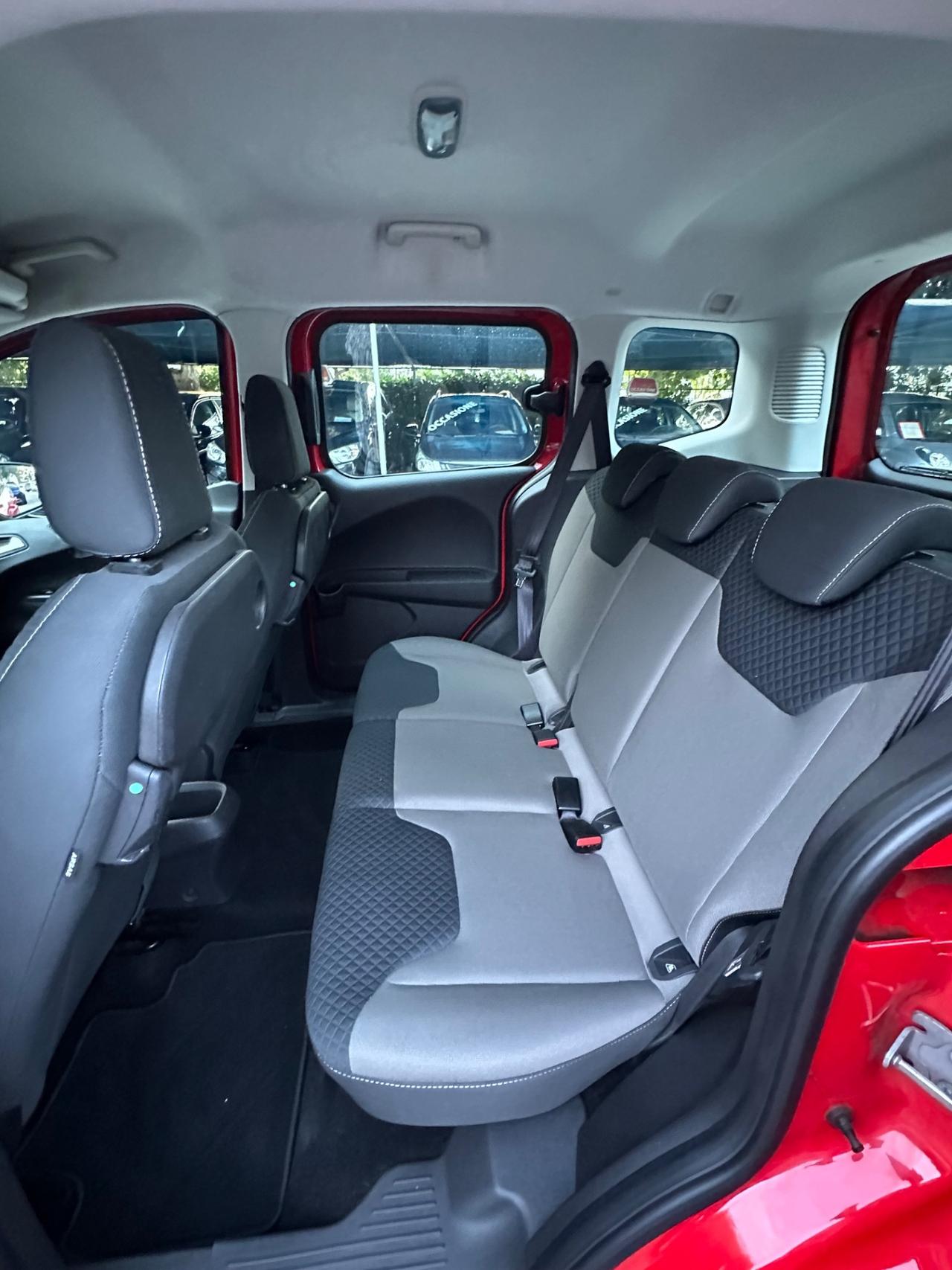 Ford Tourneo Courier 1.0 EcoBoost 100 CV Plus