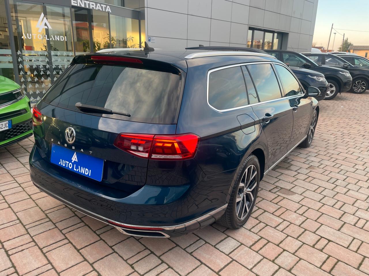 Volkswagen Passat Variant 2.0 TDI SCR 190 CV DSG Executive BMT