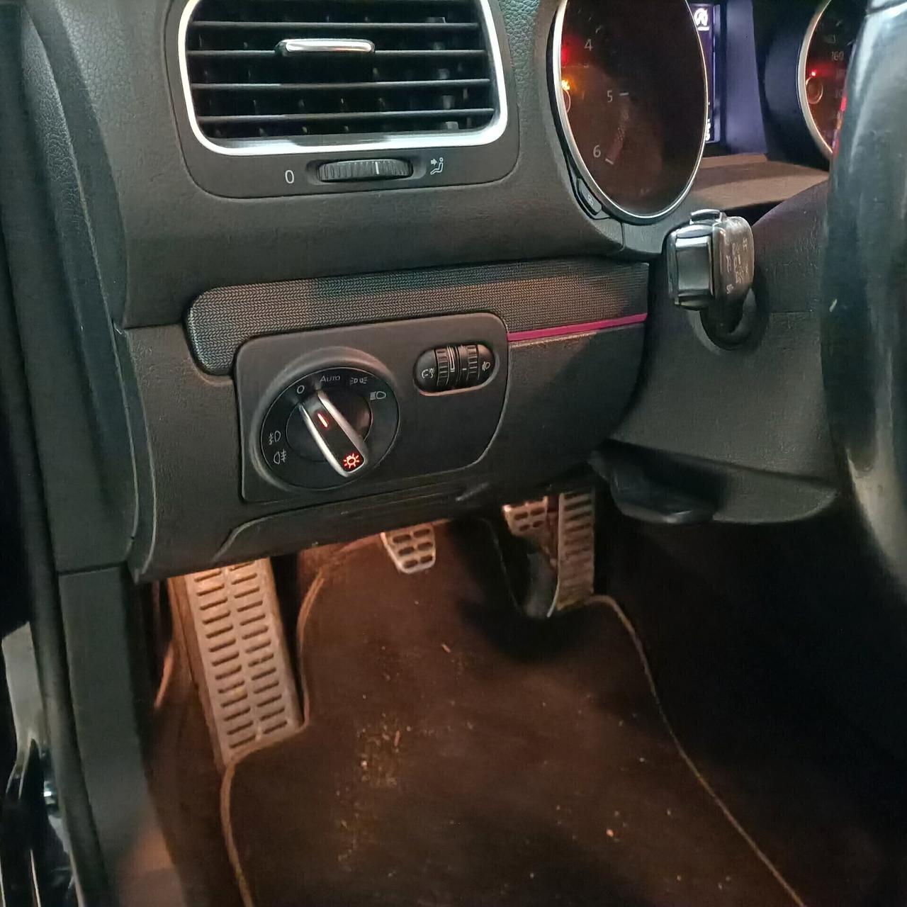 Volkswagen Golf 1.6 TDI DPF 5p. Highline STRAFUL DI ACCESSORI 2011 CON CINGHIA DI DISTRIBUZIONE IN OMAGGIO