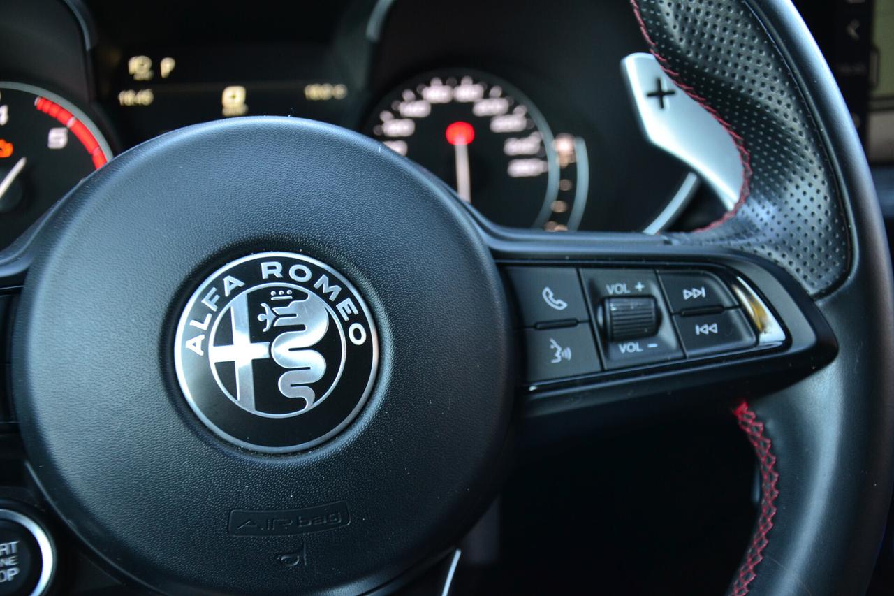 Alfa Romeo Stelvio 2.2 160CV AT8 **PREZZO VERO**LED-NAV-RCAM+PDC