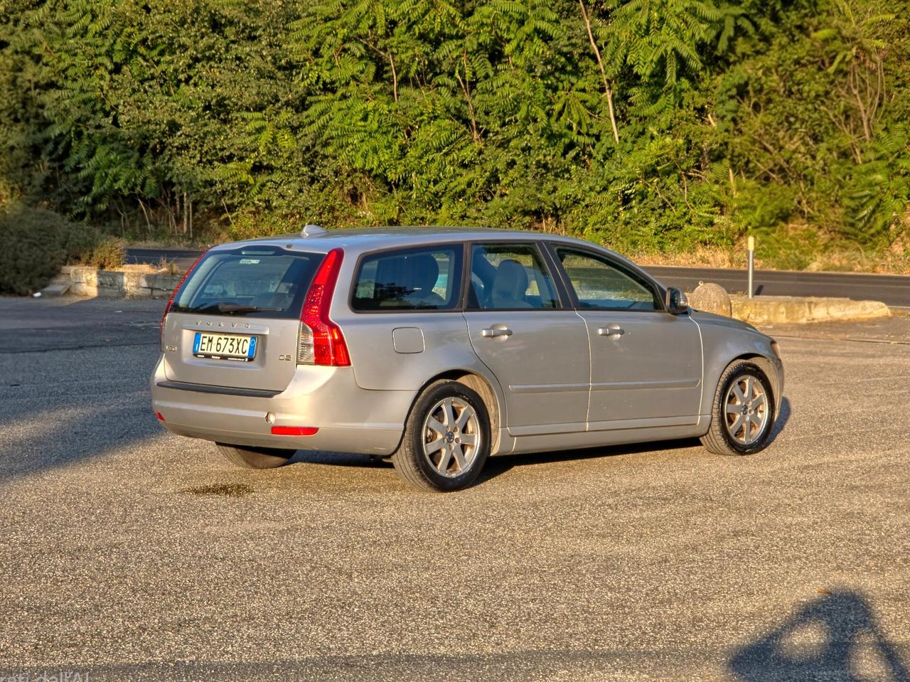Volvo V50 D2 R-design CV-114 E5 Manuale NEO 2012