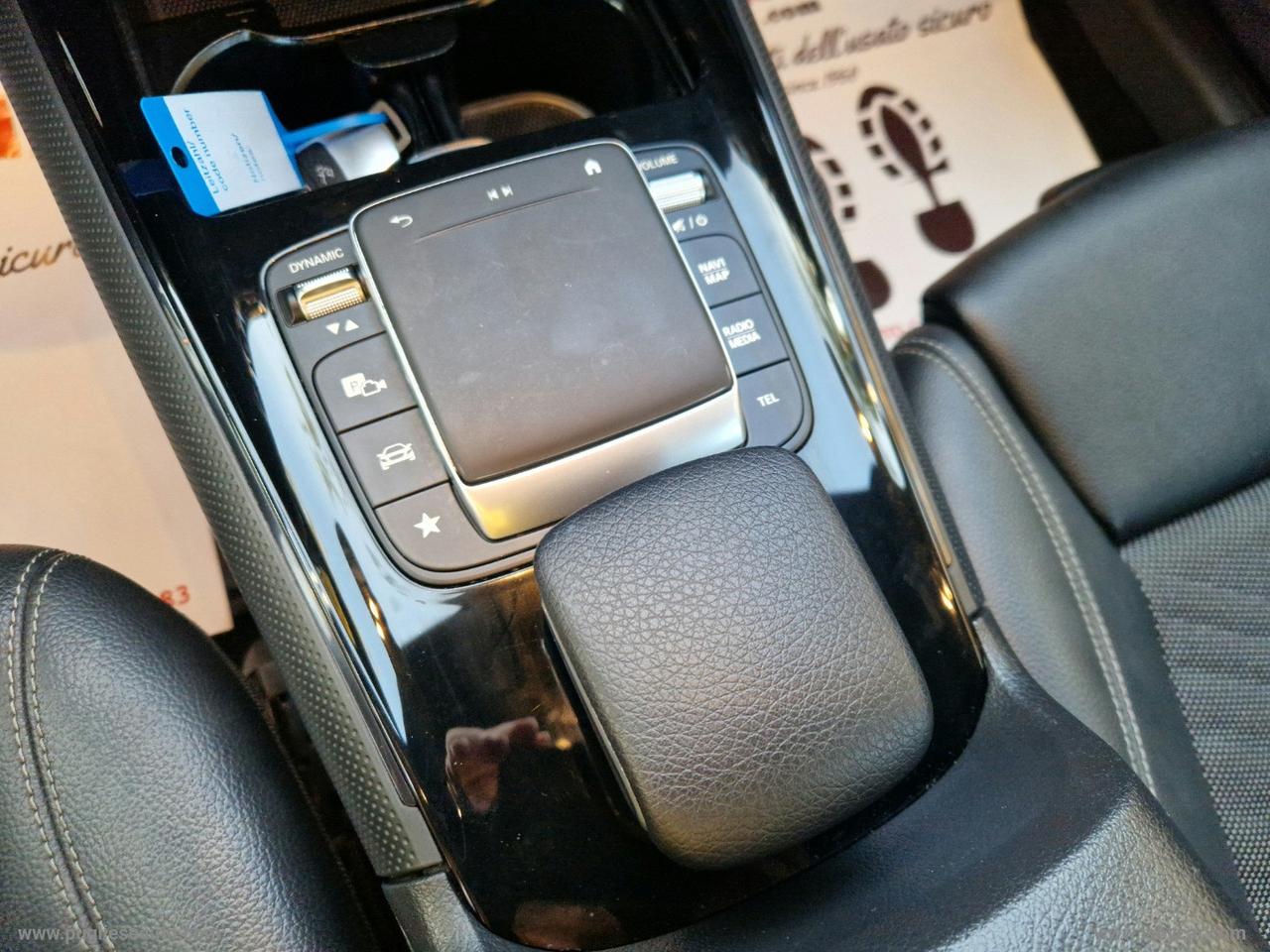 MERCEDES-BENZ B 180 d Automatic Business Extra