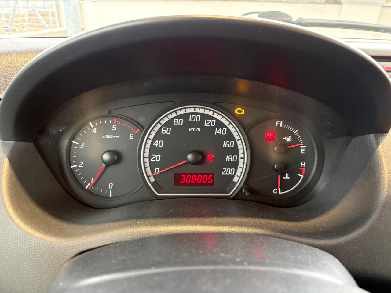 Suzuki Swift 1.3 DDiS DPF 5p. GL