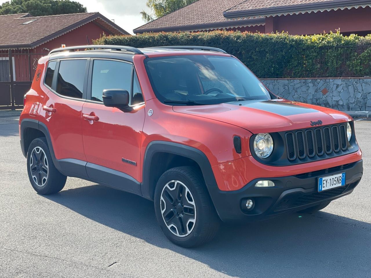 Jeep Renegade 2.0 Mjt 170CV 4WD Active Drive Low Trailhawk