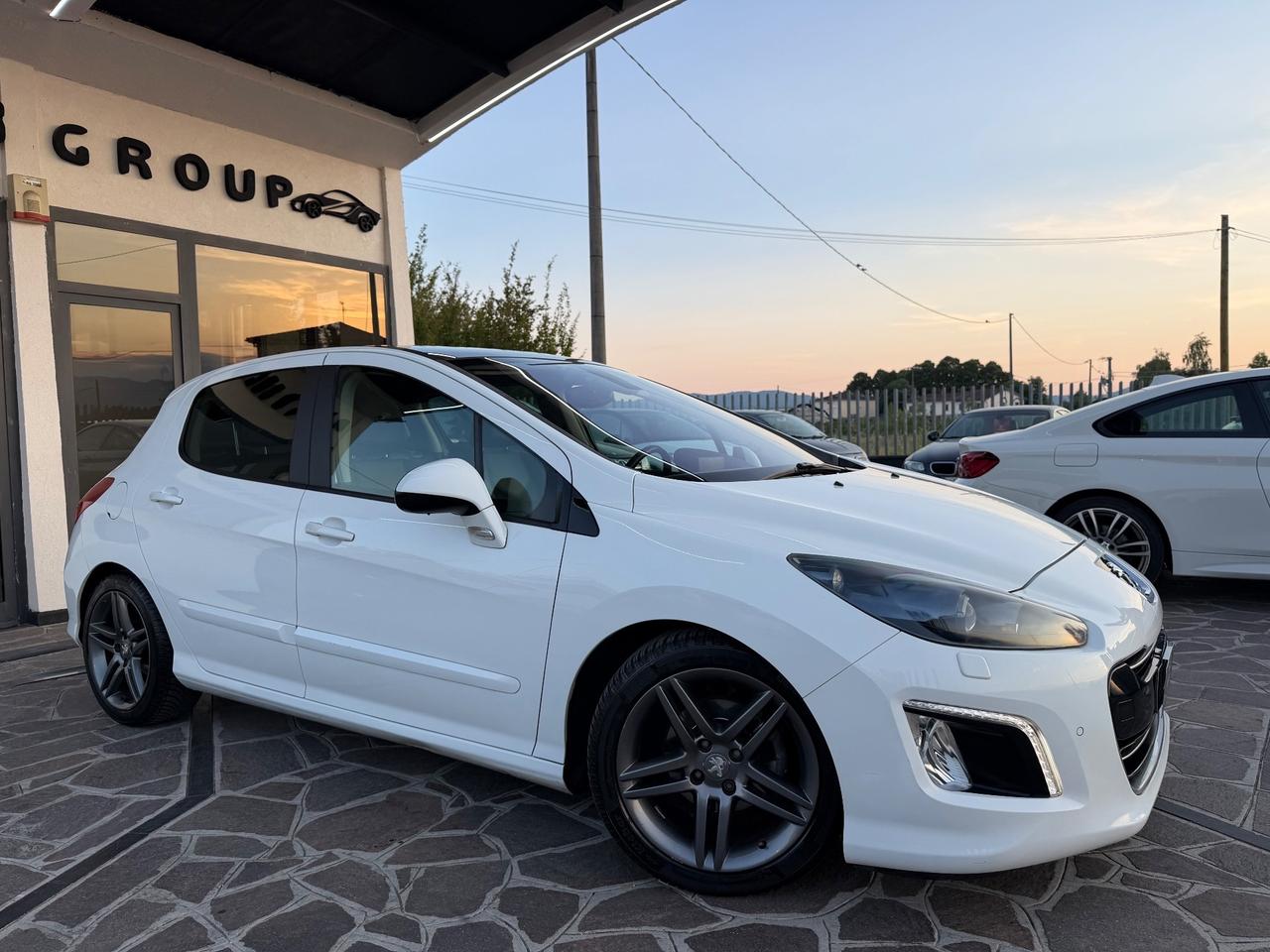 Peugeot 308 1.6 8V e-HDi 112CV Stop&Start Automatica Sport