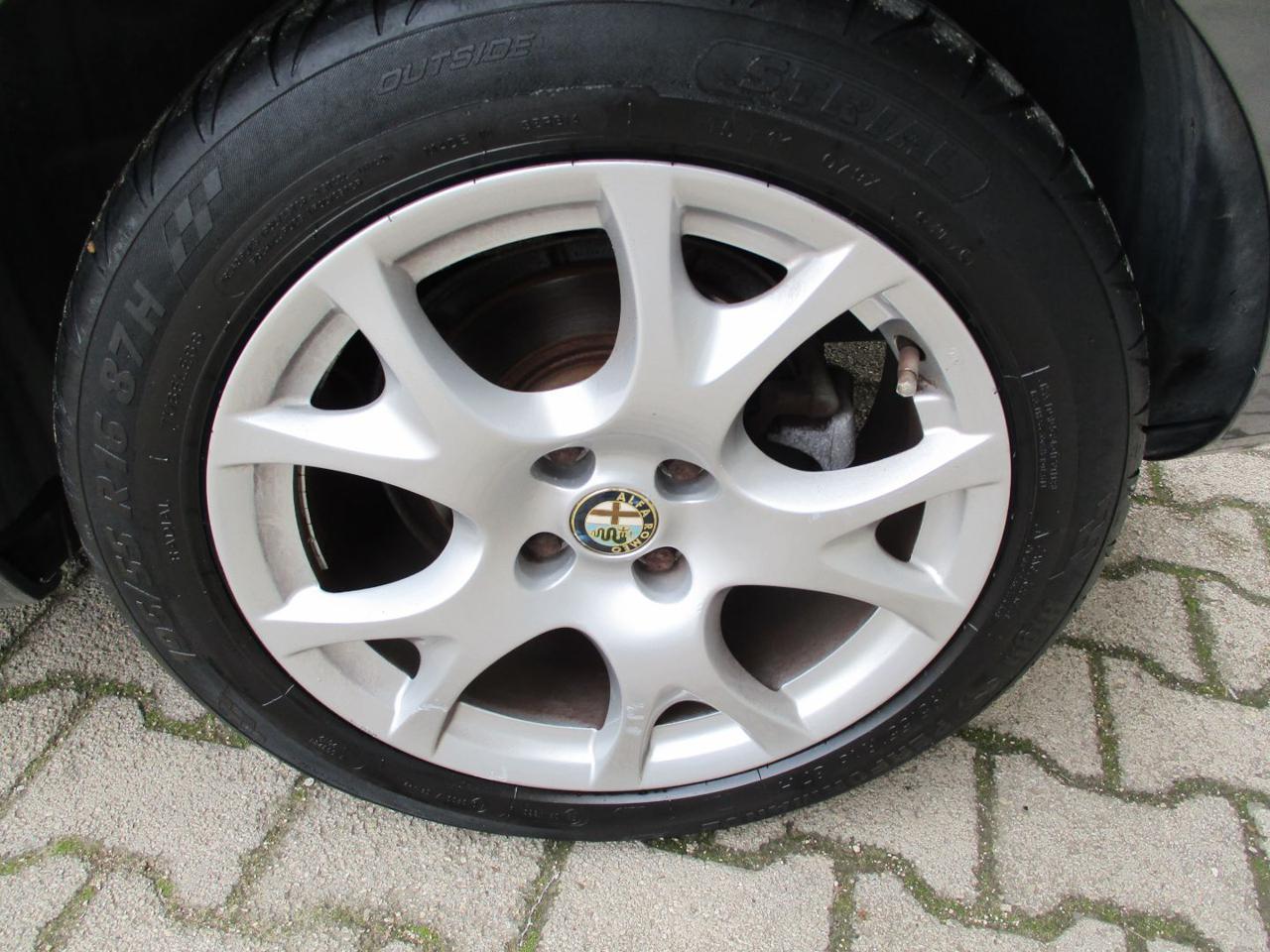 ALFA ROMEO MITO 1.6 JTDm 120cv Distinctive