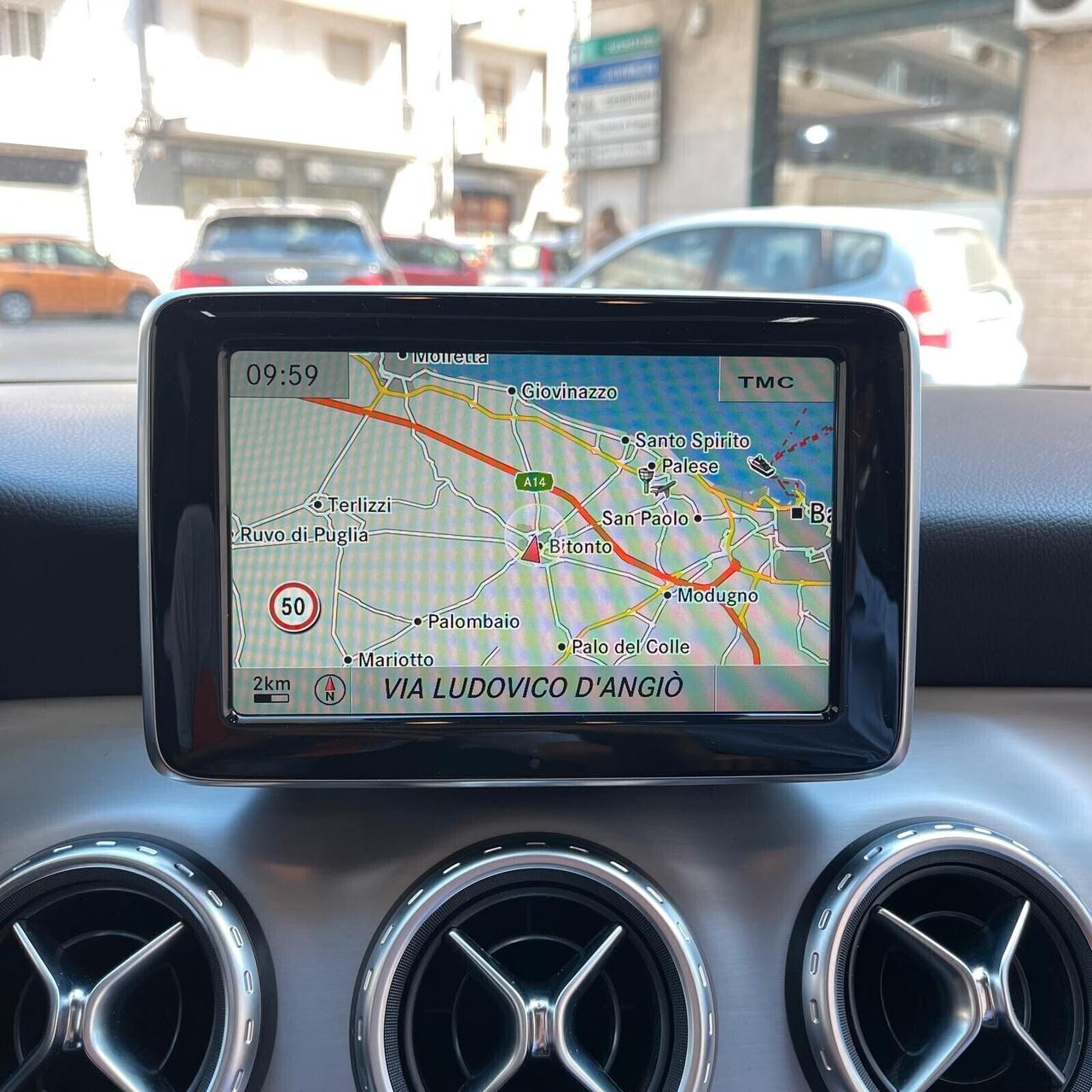 Mercedes-Benz GLA 200 CDI Automatic 4Matic Premium